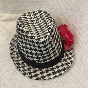 Houndstooth Fedora Rue21 with Flower
